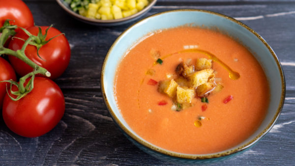 Gazpacho Andaluz - erfrischende kalte Gemüsesuppe - Thomas kocht - der ...