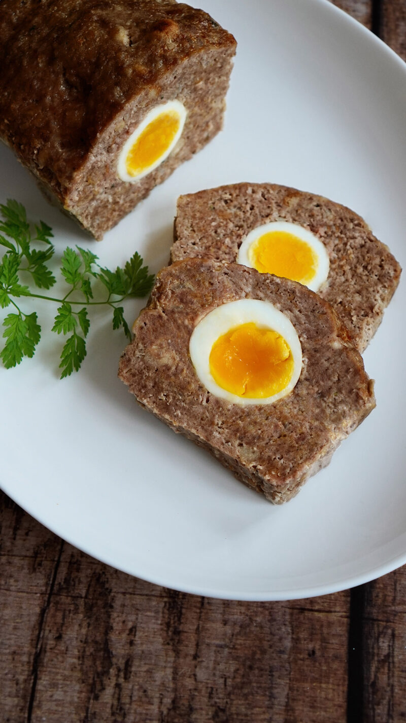 Saftiger Hackbraten aus dem Backofen - mit Senfsoße - Falscher Hase ... Saftiger Hackbraten aus dem Backofen - mit Senfsoße - Falscher Hase ...