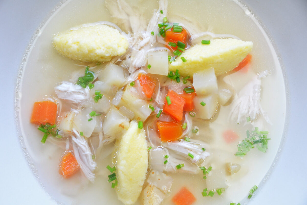 Hühnersuppe mit Grießnocken - Thomas kocht - der Kochkanal auf Youtube
