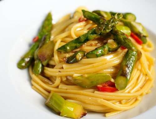 Spargel Carbonara – cremige Pasta mit grünem Spargel